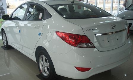Accent (Verna) 9